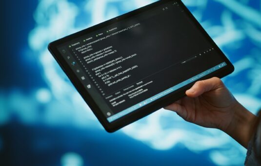 Scaling with MongoDB: Building Flexible Databases for Growing Projects